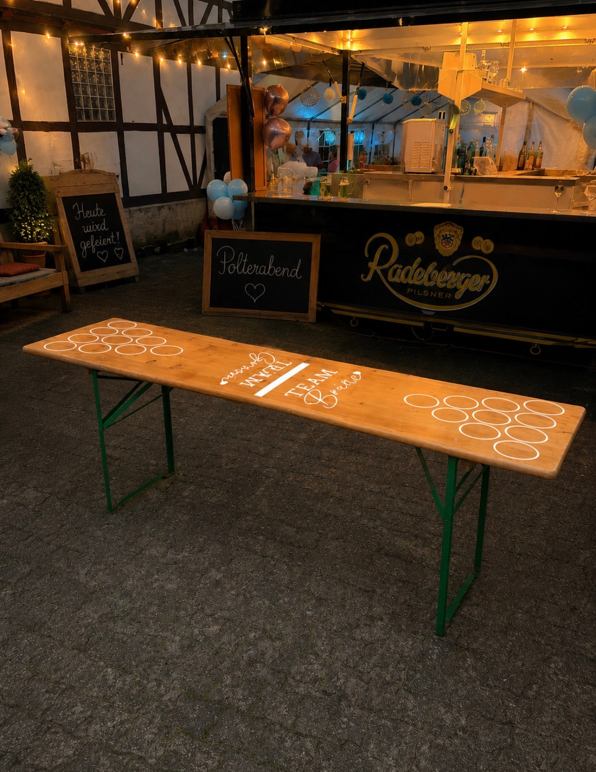 Personalisierte Bierpong-Tisch Folierung